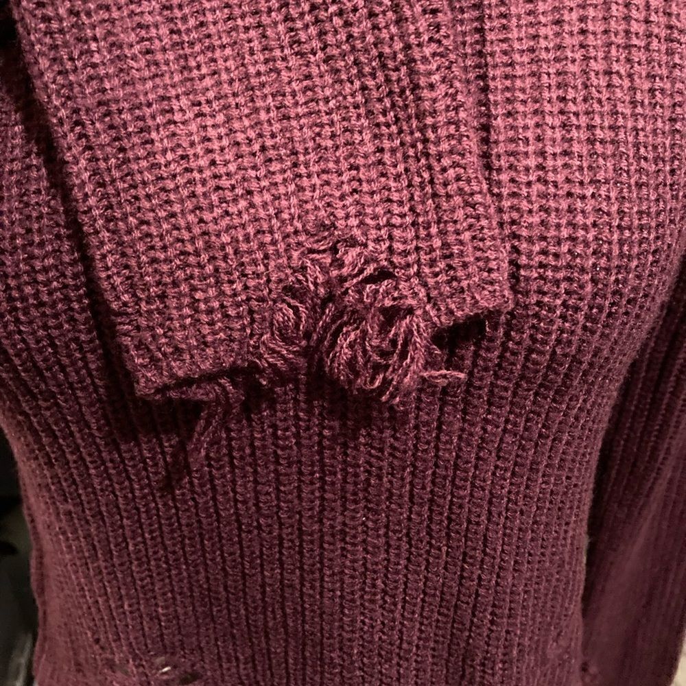 NWT Distressed Cropped Sweater - Picture 4 of 9
